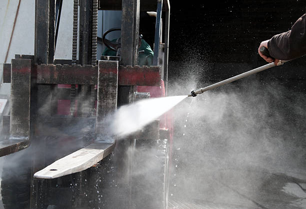 Best Driveway Pressure Washing  in Marcus Hook, PA